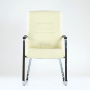 Кресло Barneo K-25 для посетителей и переговорных (хром, бежевая экокожа) в Сысерти - sysert.mebel-74.com | фото