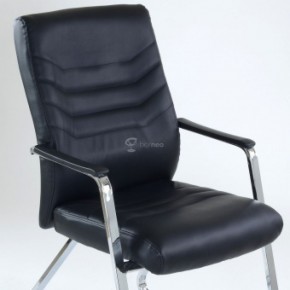 Кресло Barneo K-25 для посетителей и переговорных (хром, черная экокожа) в Сысерти - sysert.mebel-74.com | фото