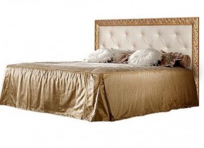 Кровать 2-х спальная (1,8 м) Тиффани штрих-лак/золото с мягким изголовьем (ТФКР180-2) в Сысерти - sysert.mebel-74.com | фото