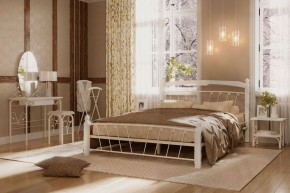 Кровать "Муза 1" КМД10  БЕЛАЯ (1400*2000) (ножки-белые) с коваными изделиями в Сысерти - sysert.mebel-74.com | фото