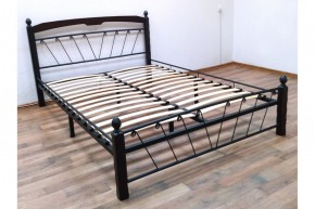 Кровать "Муза 1" КМД10  Черная (1600*2000) (ножки-шоколад) с коваными изделиями в Сысерти - sysert.mebel-74.com | фото