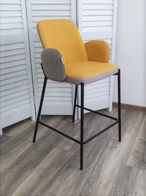Полубарный стул NYX (H=65cm) VF106 желтый / VF120 серый М-City в Сысерти - sysert.mebel-74.com | фото