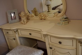 Туалетный стол + Зеркало Мона Лиза (крем) в Сысерти - sysert.mebel-74.com | фото