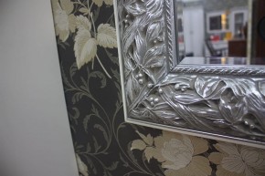 Зеркало Тиффани Premium черная/серебро (ТФСТ-2(П) в Сысерти - sysert.mebel-74.com | фото